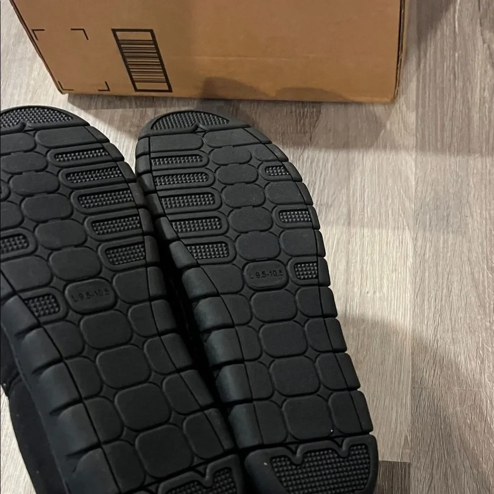 Men's Black Slip-On Shoes
